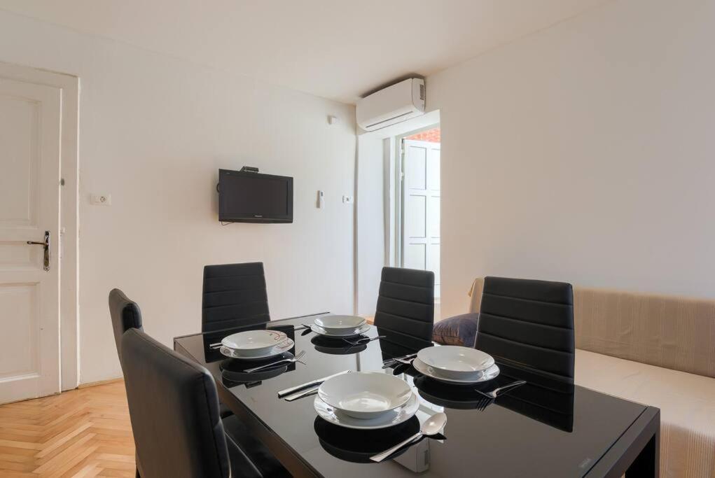 Leon Apartament Mali Lošinj